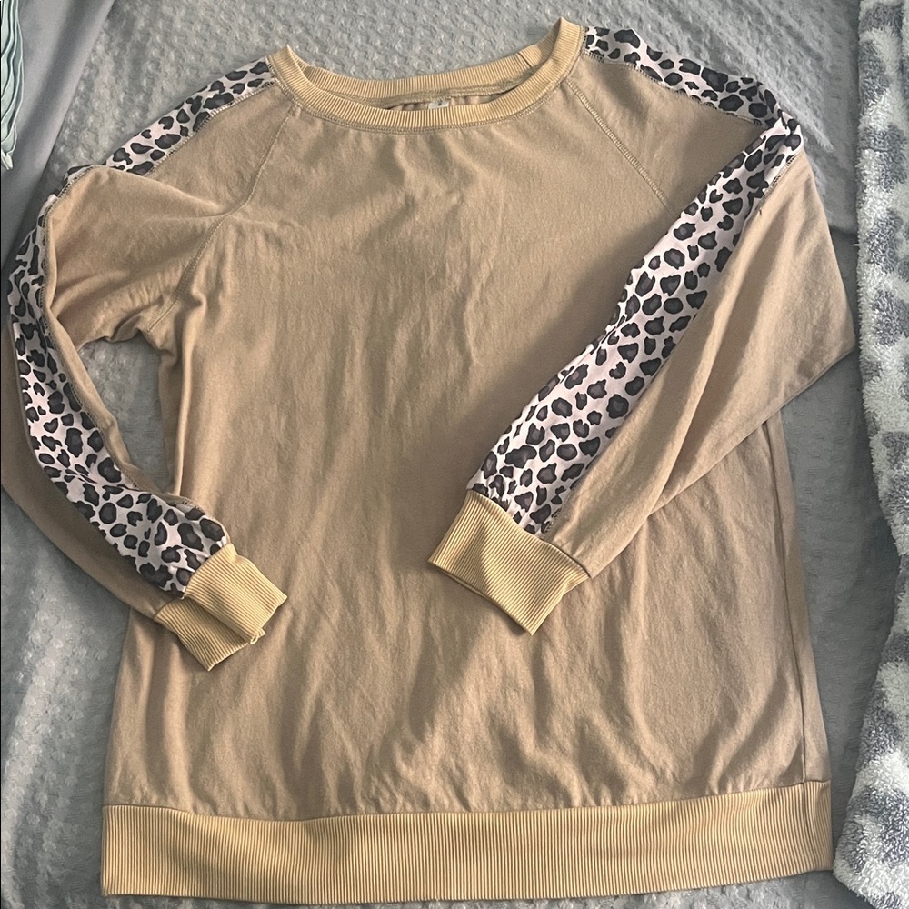 Tan Sweatshirt with Leopard Print Sleeves
